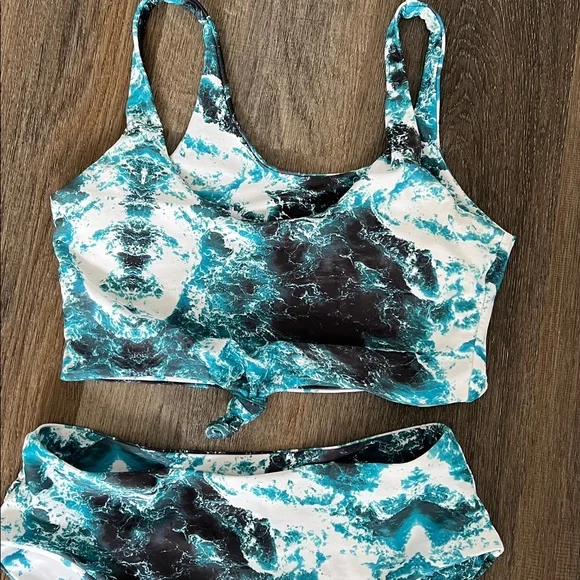 (4) Marble Bikini Set - Picture 2 of 3